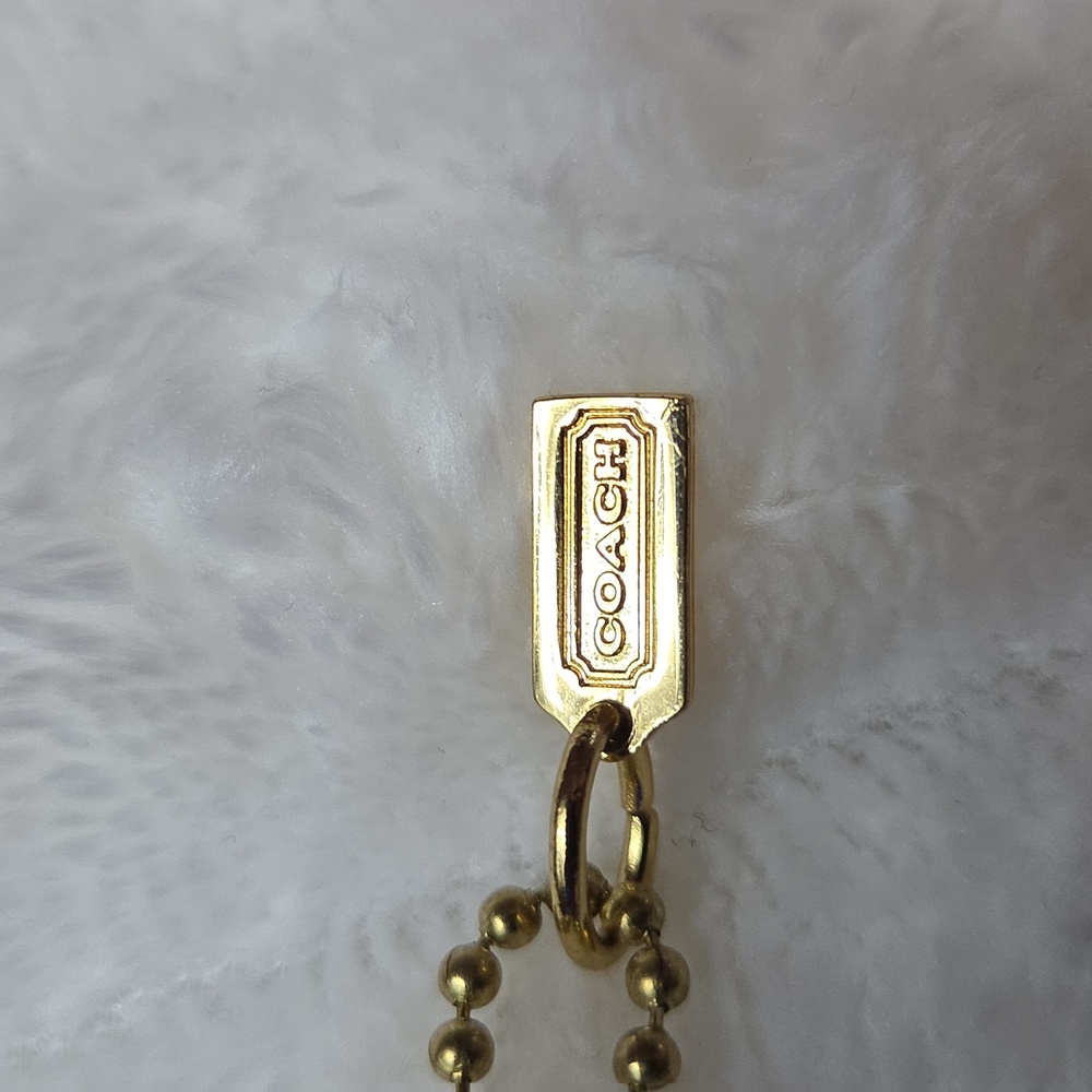 COACH 2.25" Salmon Pink Hangtag, Pink Pave & Gold Heart, Gold Coach Square - Picture 6 of 11